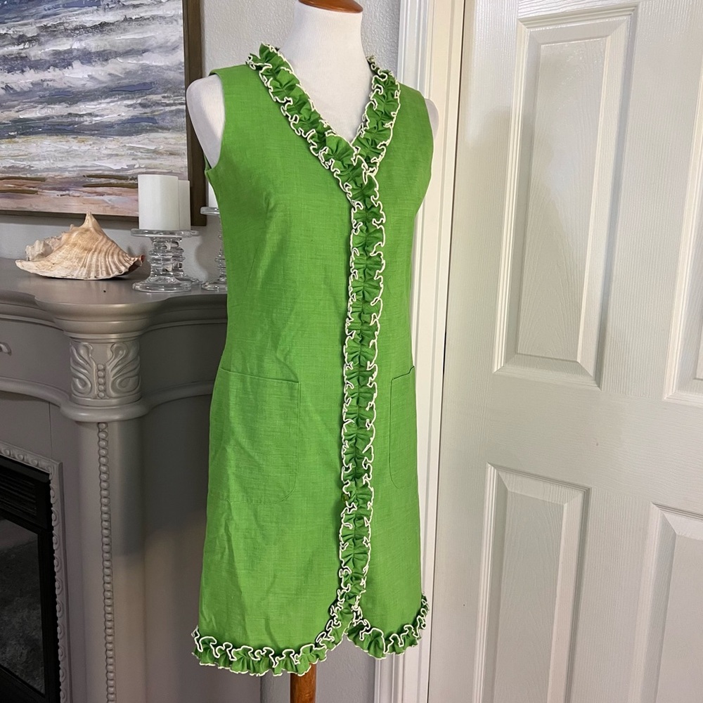 Mardy Modes Vintage Green Ruffle Detail Dress